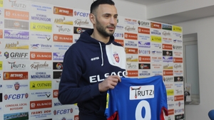 Atenţie, Contra: Axente a revenit în Liga I cu gândul la naţională!