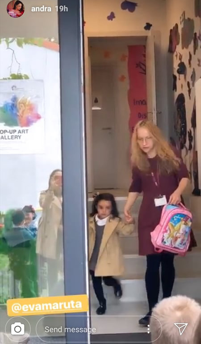 Andra a dus-o pe fetița ei, Eva, la salon! A încercat asta pentru prima dată