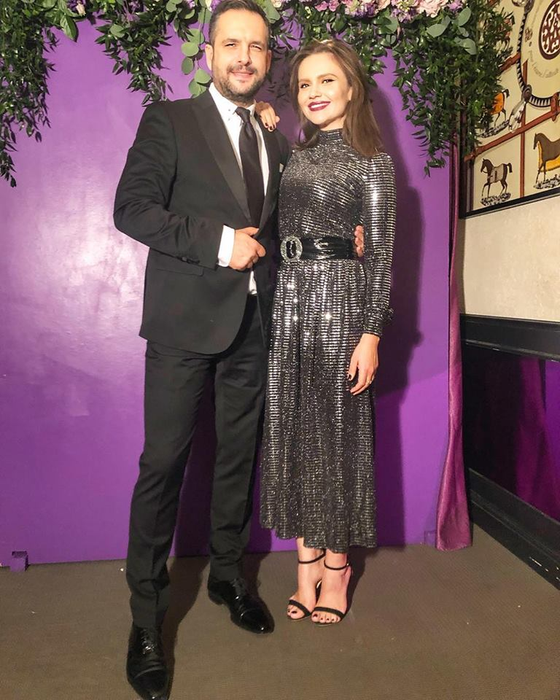 Adina Alberts, rasfățată cu cadouri de lux de ziua ei. Ce pantofi și-a luat Gabriela Cristea la little black dress, care i-a ascuns burtica de gravidă