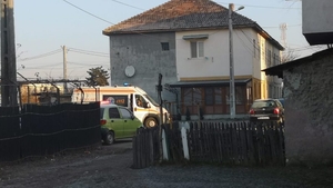 Doi tineri din Târgu-Jiu au murit intoxicaţi cu monoxid de carbon emanat de o sobă
