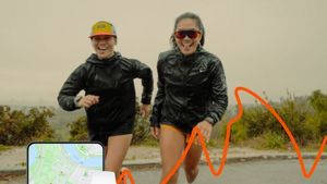 Gen Z a rupt „lanțul de iubire” cu rețelele de socializare? Tinerii renunță la statul pe telefoane pentru un obicei extrem de sănătos