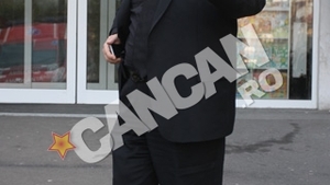 Prigoana a inceput haituirea prietenilor Adrianei Bahmuteanu! A amenintat ca da 70 de angajati de la Etno afara pentru ca toti ar fi oamenii sotiei lui! Tensiunea a atins cote maxime la postul TV