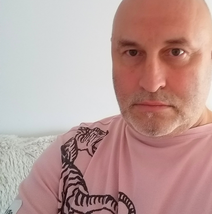 Zoltan Nagy, unul dintre cei mai cunoscuți producători de filme erotice din România, suspect de coronavirus: ”A fi sau a nu fi!”