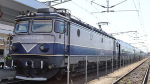Călătorie de coșmar cu trenul, către mare! 17 ore fără aer condiționat și cu geamurile blocate!