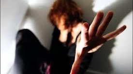 O femeie din Petroşani a fost siluită şi tâlhărită, iar poliţiştii l-au prins pe violator. NU le-a venit să creadă când au verificat şi au aflat cine este suspectul  