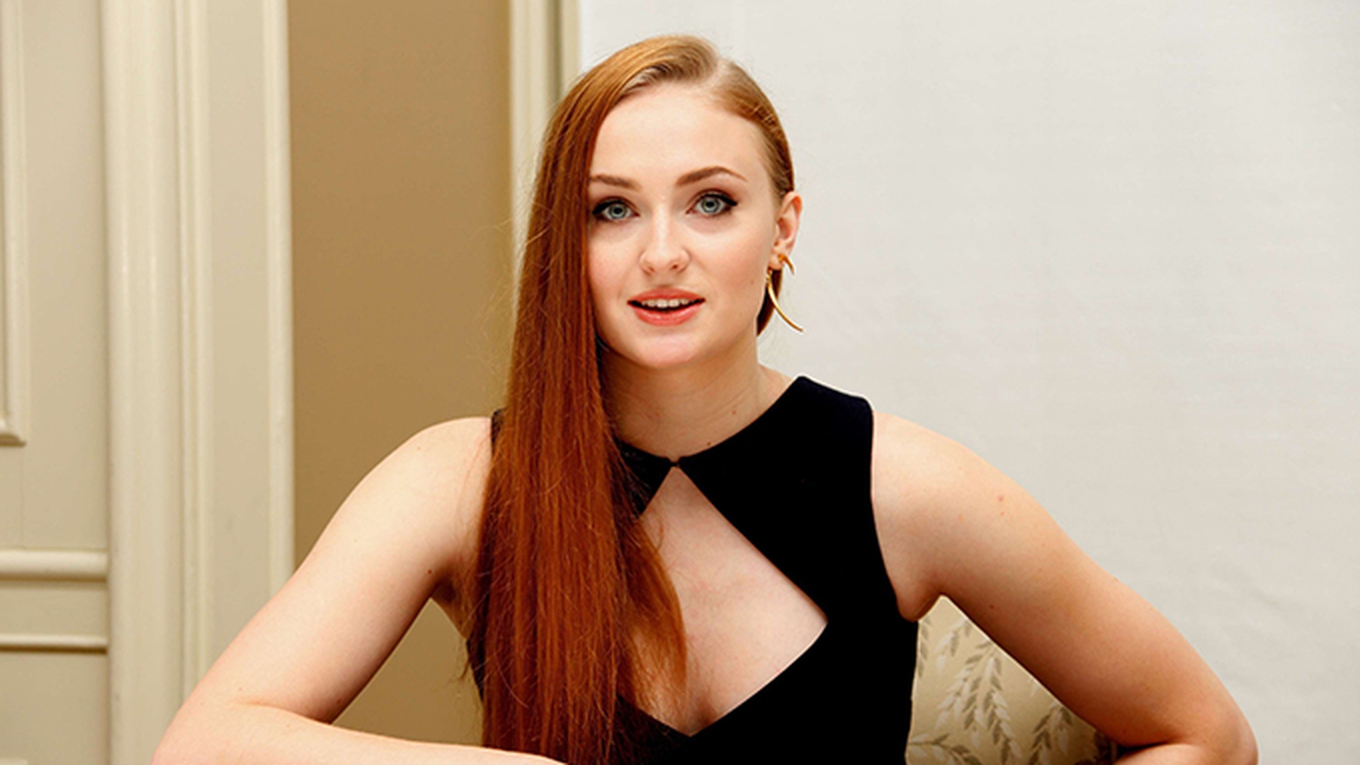 Fanii sunt în delir după ce SOPHIE TURNER, celebra actriţă din GAME OF THRONES, şi-a găsit un iubit! Cine este acesta