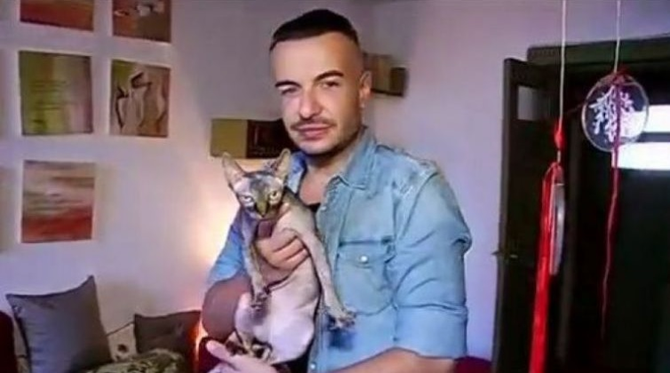 Răzvan iubea pisicile