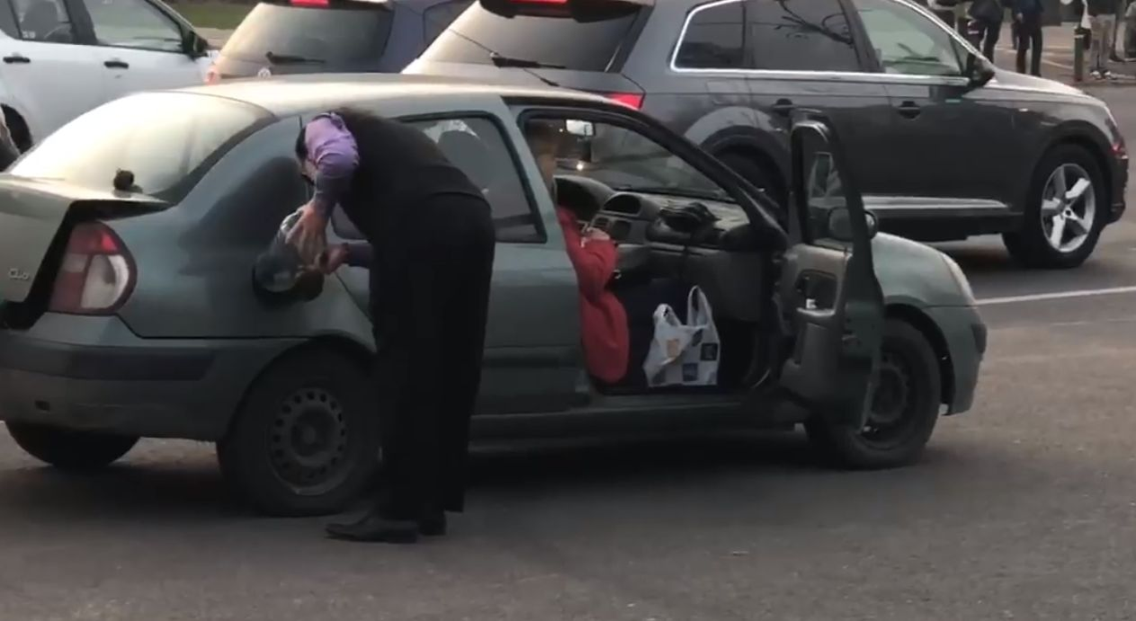 Miron Cozma a rămas fără benzină în mijlocul intersecției! Ce a făcut „luceafărul huliei” a stârnit hohote de râs