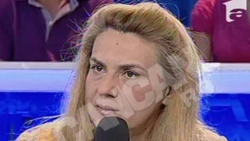 VIDEO Dezvaluire soc! Profesoara care il hartuieste pe Mircea Badea: M-a chemat la el acasa la 2 dimineata! Mi-a folosit replicile la TV