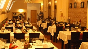 Un investitor a transformat casa lui Caragiale in restaurant!