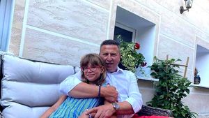 Primarul din Sângeorz-Băi care și-a umilit fiica punând-o dezbrăcată, în genunchi, la colț, a fost condamnat la închisoare cu suspendare. Ce se va întâmpla cu noul lui mandat