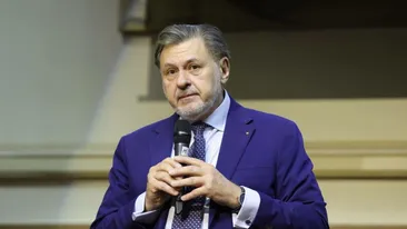Dosar penal pentru Alexandru Rafila, după accidentul din Capitală. O persoană a ajuns la spital