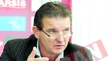 Zotta vinde fotolii la Rapid pe bani grei