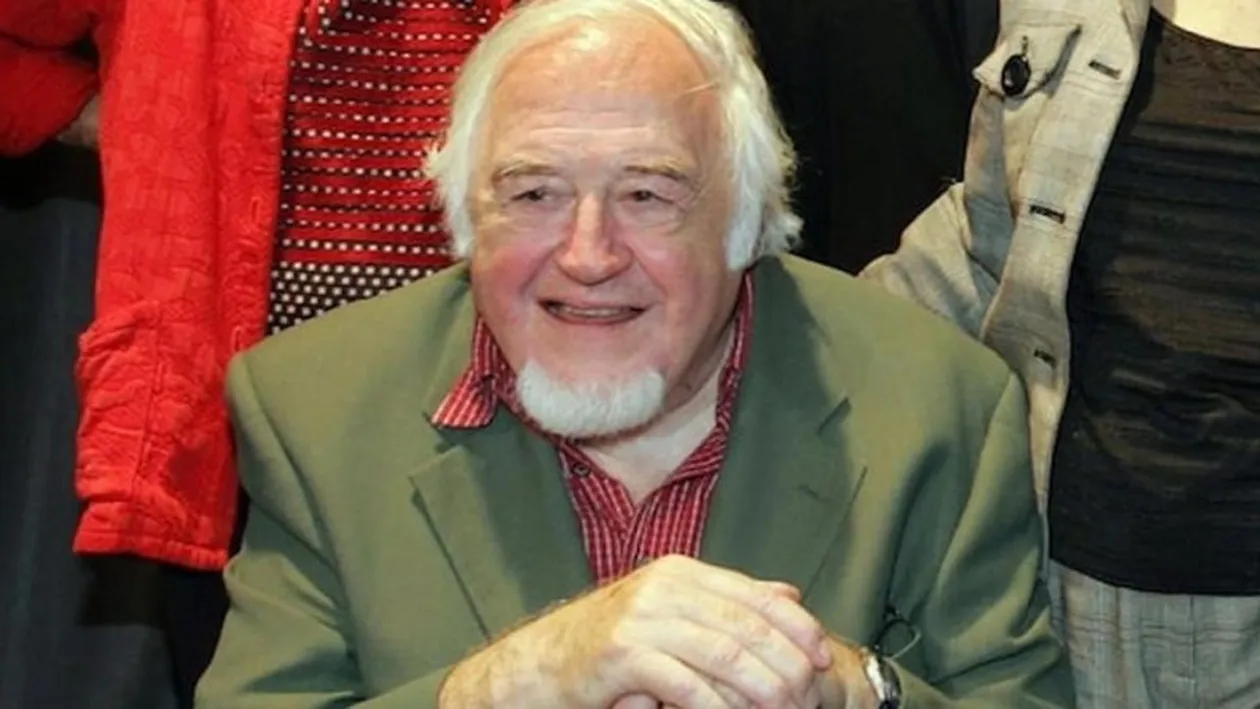 Raymond Lévesque, autorul celebrei melodii ”Quand les hommes vivront d'amour”, a murit după ce a fost infectat cu COVID-19