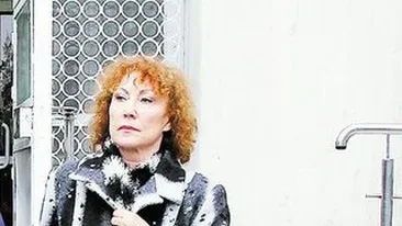 Doina Spataru pregateste o slujba religioasa de 40 de zile Malinei Olinescu. Parastas in secret!