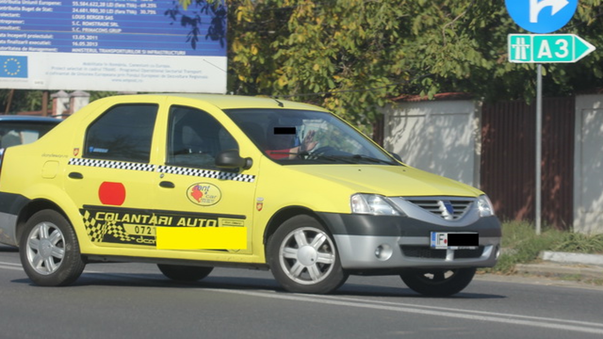 Triada de tip mafiot pe Otopeni si Bucuresti! Ce patesti daca opresti pe unul dintre cele trei taxiuri care au insemnele astea!