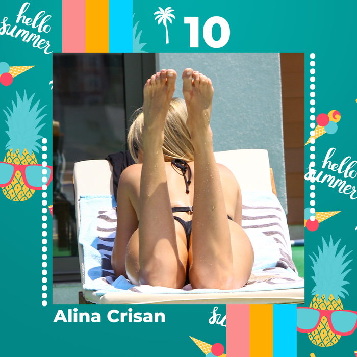 Top 40 sexy-vedete „cu picioarele-n tavan”. În ce poziții au putut să “pozeze” Lora, Andreea Bălan, Ioana Filimon ori Bianca Drăgușanu