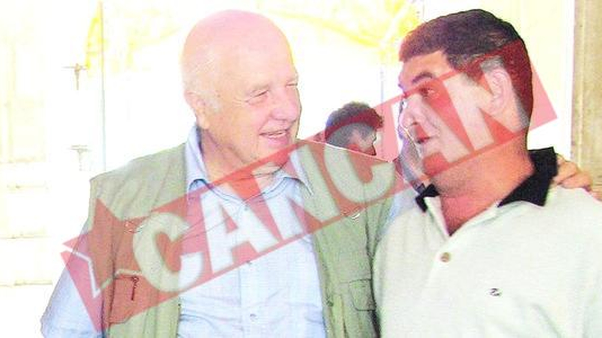 Tatal anticarilor