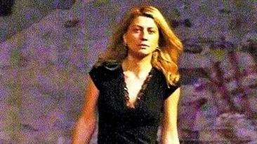 O istorie in trei cu final previzibil. Liliana Calin a avut sot vicepresedinte si amant premier care i-a cumparat de ziua ei un catelus de plus. Amandoi si-au pierdut functiile. Sotul amantei lui Boc, dat afara de la ANAF