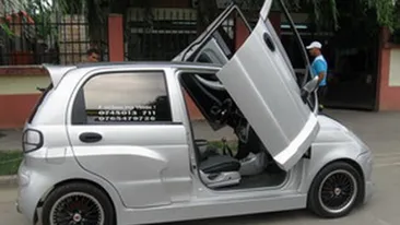 Volan de F1, LCD in tetiere, subwoofer cat tot portbagajul! Asta este Matizul mai scump decat un Mercedes - Vezi cum arata micutul animal