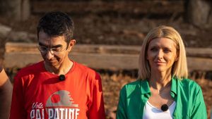 Mihai Găinușă și Oana Paraschiv au rămas șomeri după Asia Express. Motivul pentru care Național FM a "rupt-o" cu ei