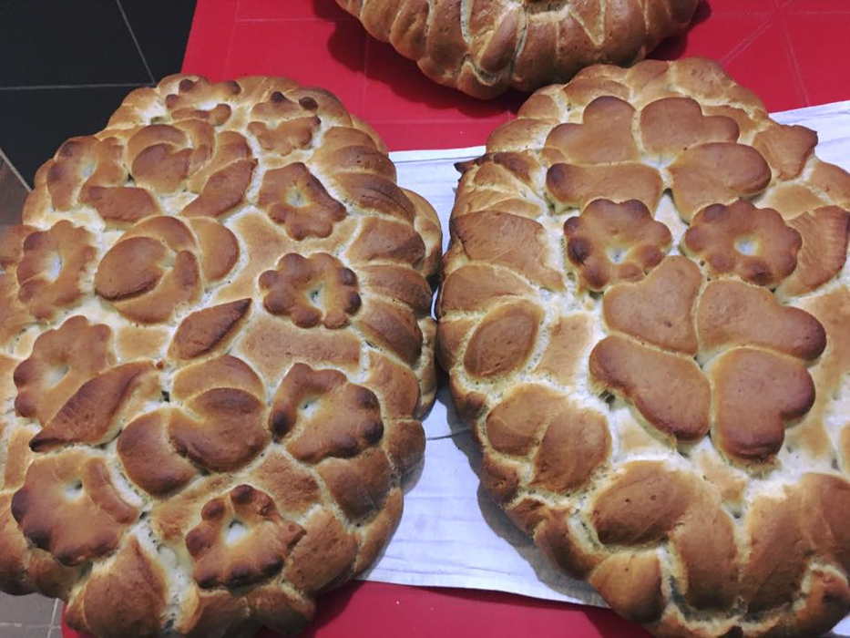 Pâinea festivă de la Redea are mare căutare de sărbători