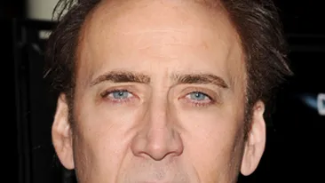 Nicolas Cage a dat afara din casa un barbat dezbracat, care intrase prin efractie