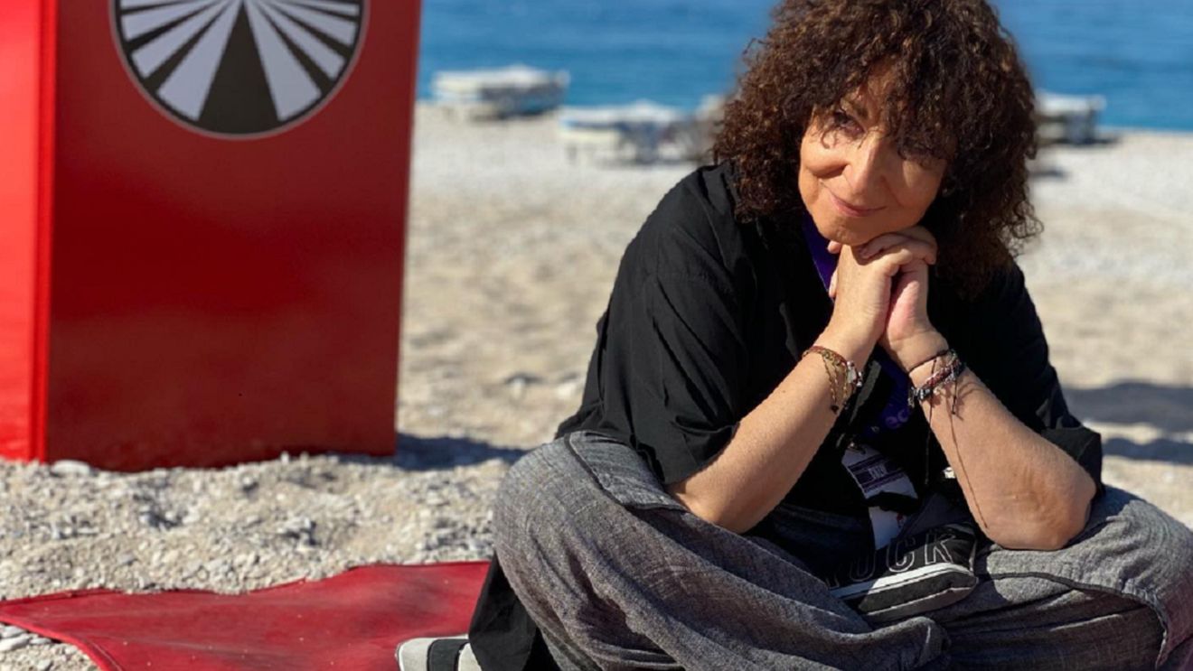 Ce lucra Mona Segall, de la America Express, pe vremea comuniștilor. A avut intrare în televiziune de la vârste fragede