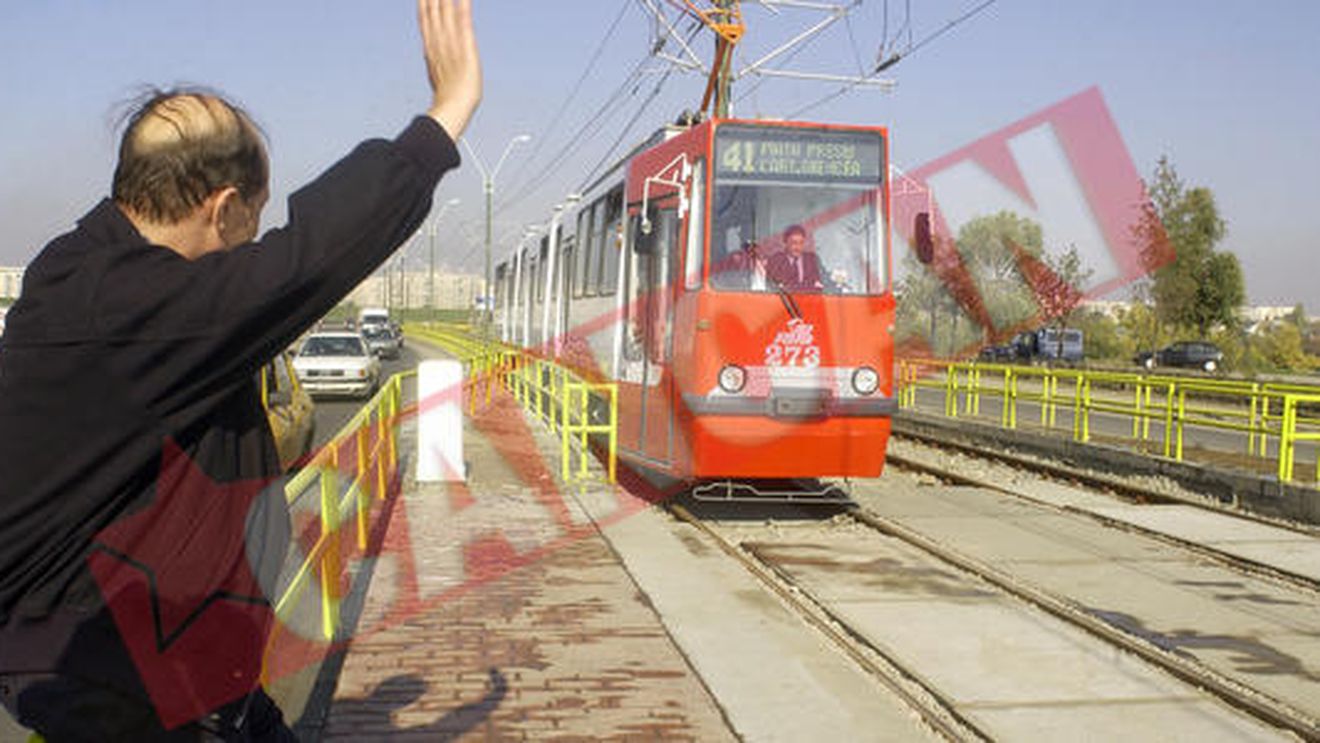 In 2003, atentat cu dale de beton la viata lui Basescu