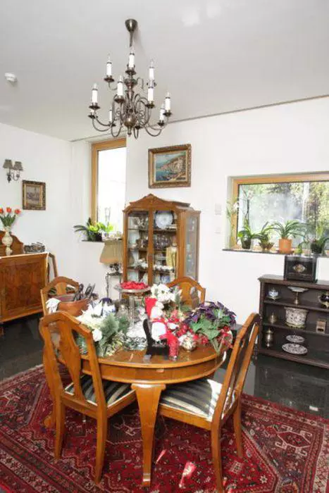 Cum arată casa de 2,5 milioane de euro a Monicăi Tatoiu. Vila are 2 etaje, 9 dormitoare și un sistem de pază complex