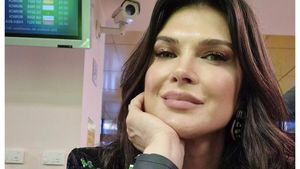 Monica Bârlădeanu, dezvăluiri despre ce s-a întâmplat la nunta lui Smiley cu Gina Pistol: "Până la ora asta aţi aflat deja"