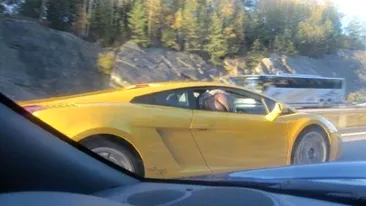 E prea tare ca sa nu fie din Romania! Cocalarul asta le-a dat flash-uri din Lamborghini celorlalti soferi intr-un mod dement - Foto zapacitor!