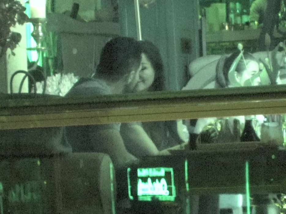 Brigitte Năstase și Florin Pastramă și-au dau frâu dorințelor într-un restaurant. Sursa foto: wowbiz.ro