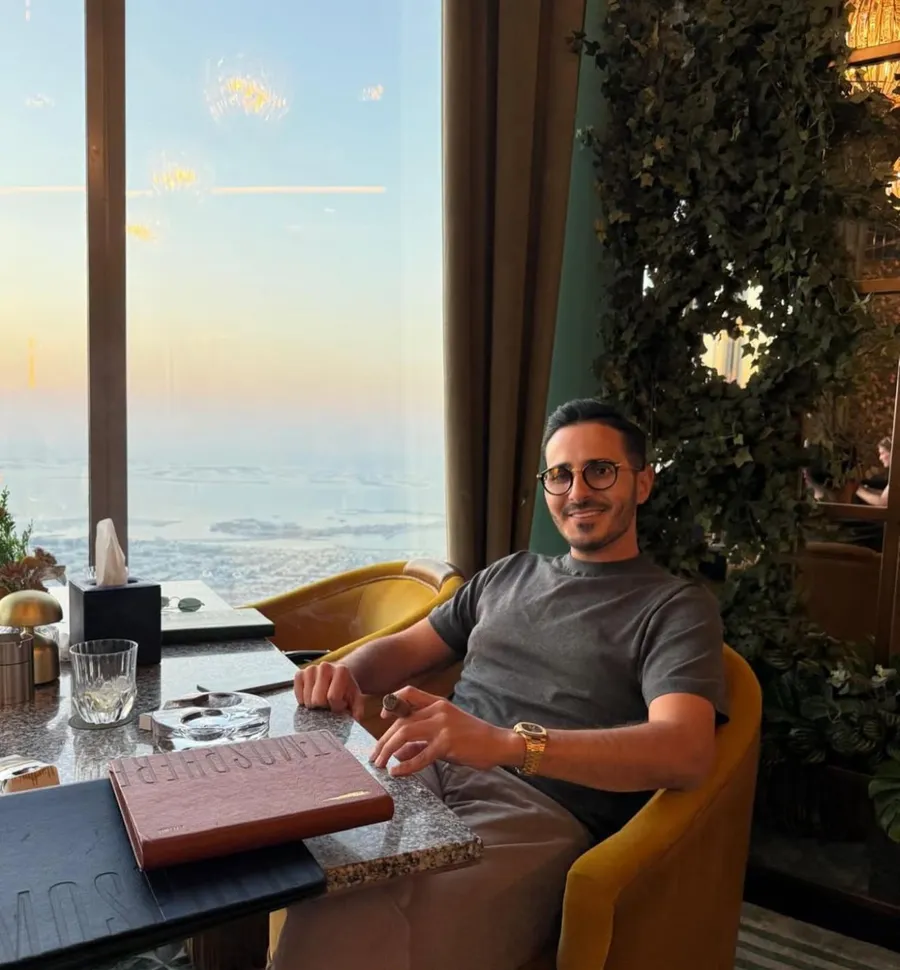 Simon Leviev, celebrul Tinder Swindler, a fost arestat. sursă - social media