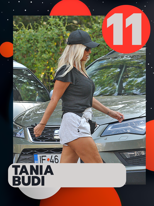 TOP 20 sexy vedete care au arătat tot! Daniela Crudu, Lidia Buble sau Andreea Bănică s-au încurcat în…pantalonașii buclucași!