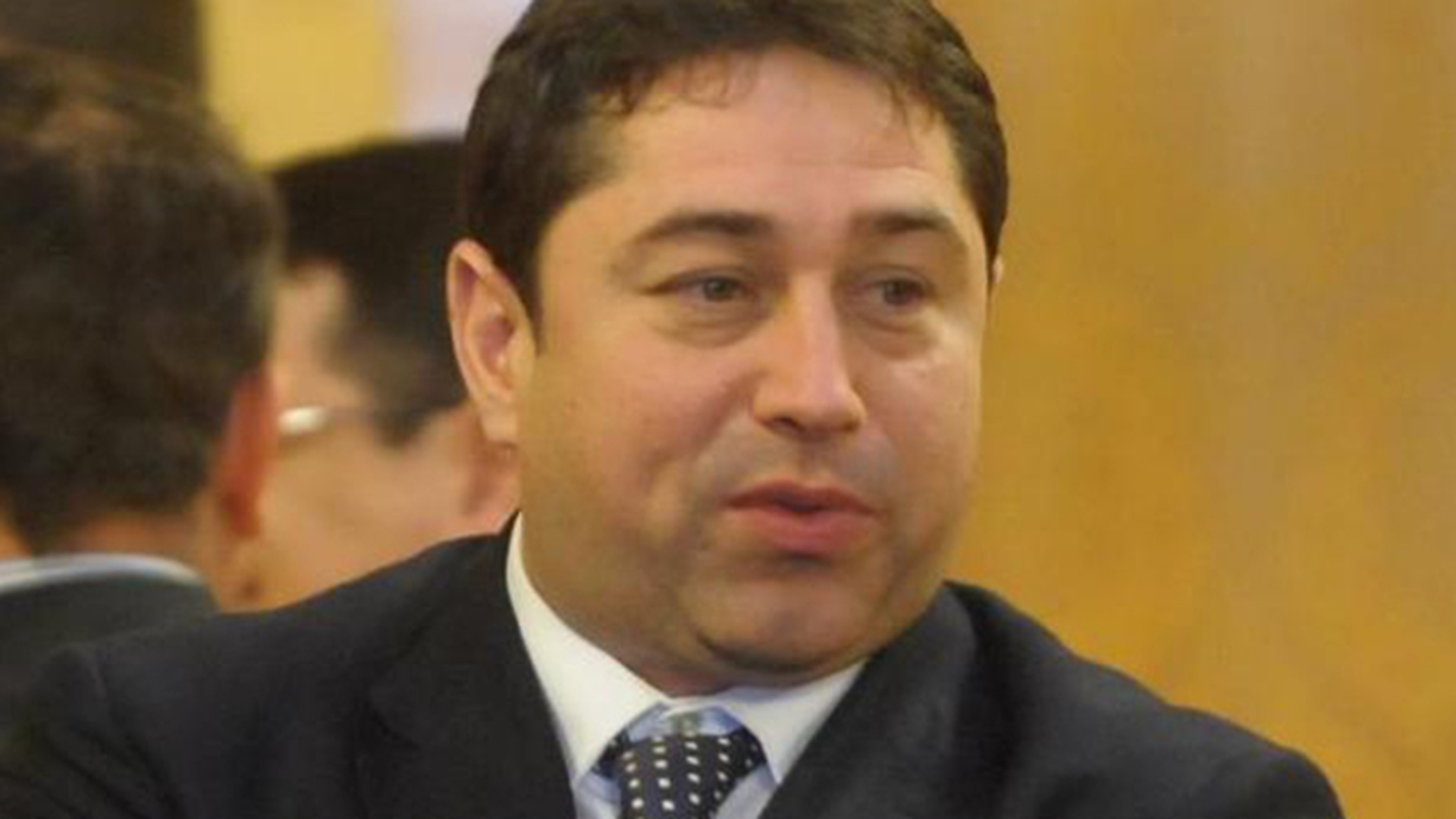 ULTIMA ORA! Cristian David a fost retinut. Fostul ministru al Internelor, acuzat că a luat mită 500.000 de euro!