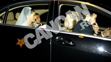 Primire inedita la Palatul Snagov! Elena si Syda au fost intampinati cu genericul serialului Familia Bundy, Love and Marriage