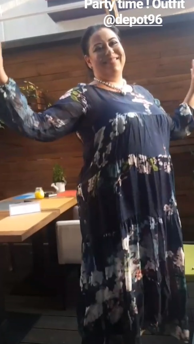 Cum s-a îmbrăcat Oana Roman la petrecerea dată de Cristina Șișcanu și Mădălin Ionescu