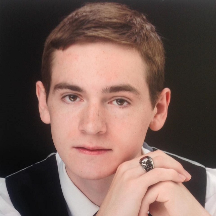 Tyler Butterfield a murit la doar 20 de ani! Colegii artistului sunt în stare de șoc