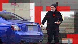 Accesoriul la care Gigi Becali nu renunță niciodată. În Rolls sau pe șantier, stilul lui e imposibil de ignorat