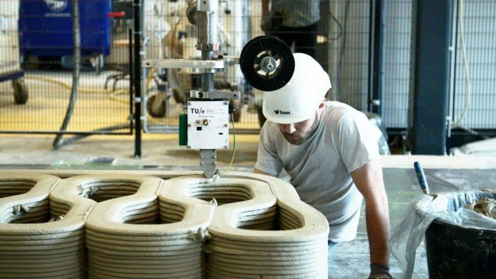 Aşa arată primul pod din lume realizat în premieră doar cu ajutorul unei imprimante 3D! Iată în ce ţară a fost inaugurat