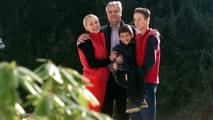 Adrian Nastase le-a facut o surpriza sotiei si copiilor de Ziua Familiei. A postat o fotografie inedita pe blog!