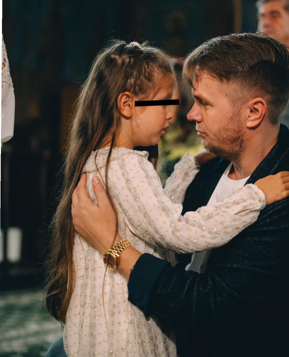 Ce a putut să facă Smaranda la nunta lui Theo Rose cu Anghel Damian. Foto: Instagram / Codin Maticiuc