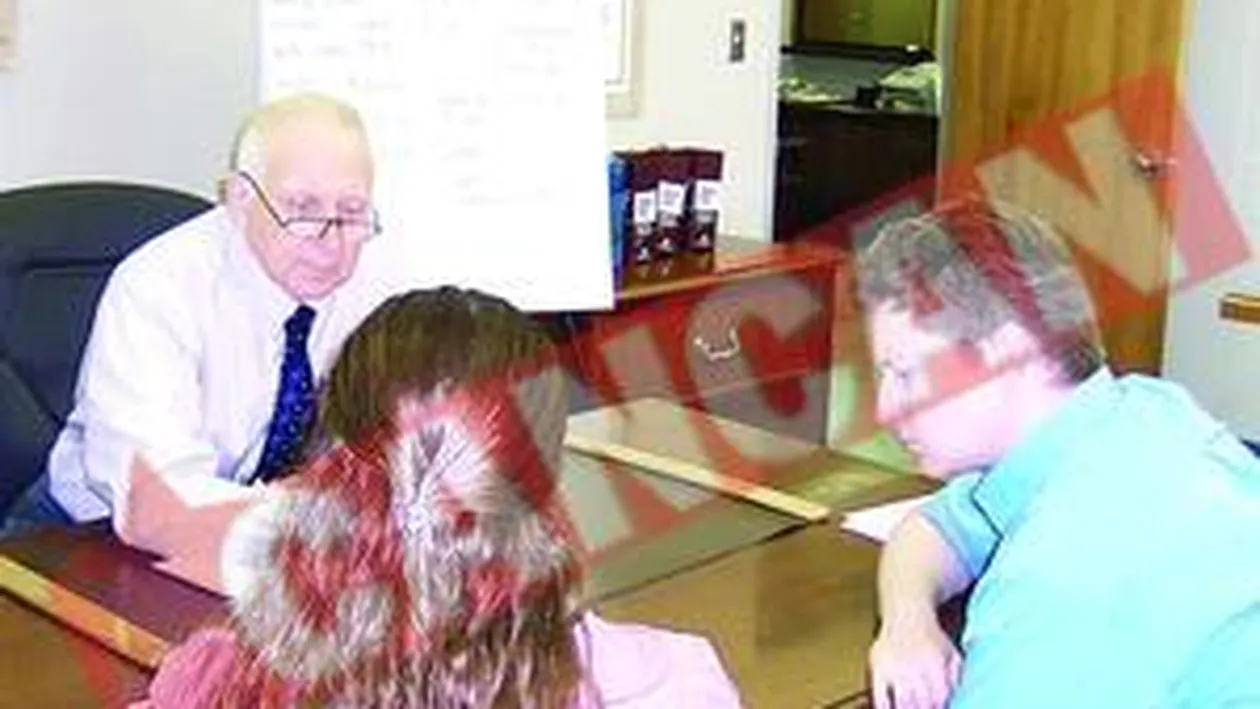 Cati bani dati pentru avocati