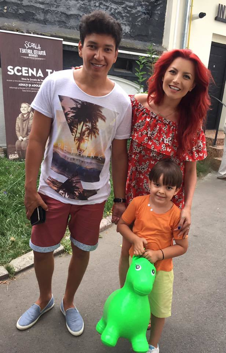 ELENA GHEORGHE se pregăteşte să devină mămică! Ce a declarat cântăreaţa! „Al doilea copil…”