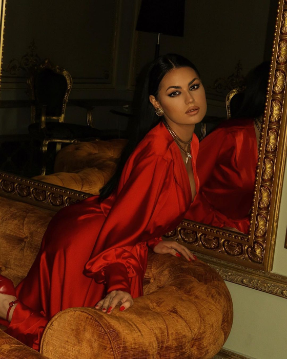 Cristina Belciu, modelul de 24 de ani, îm brațele căruia și-a regăsit liniștea Cristian Boureanu / Sursa Foto: Instagram.com