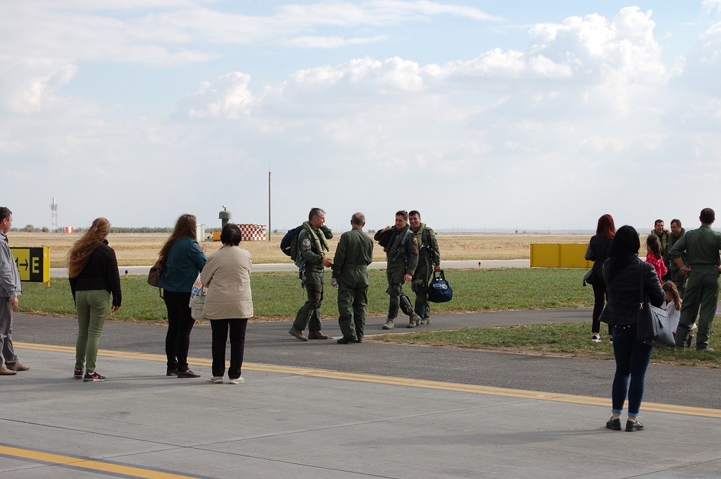 Piloţii de F-16, la Ziua Porţilor Deschise