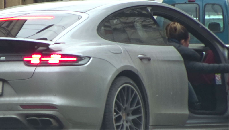 Alexandru Vlădescu conduce un Porsche Panamera Turbo de peste 150.000 de euro