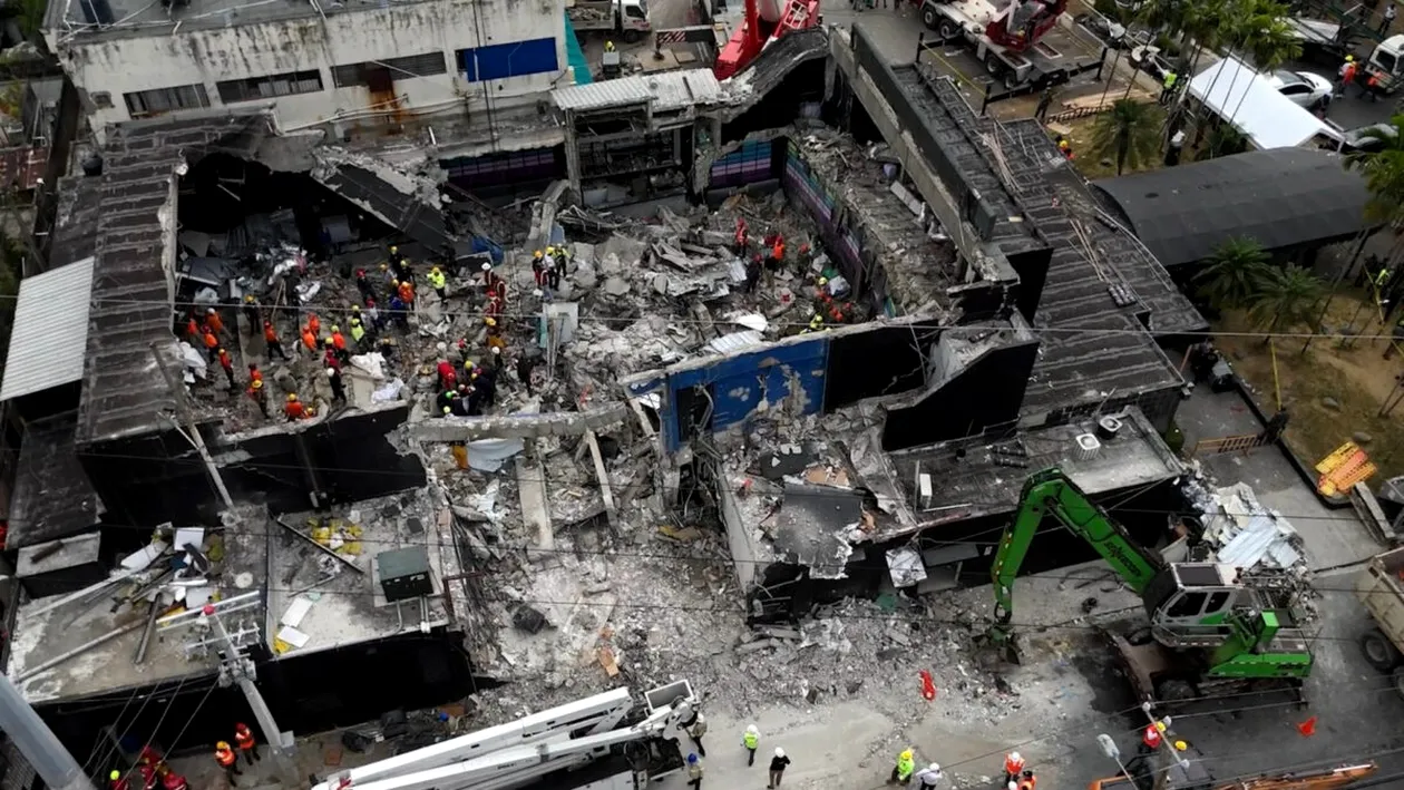 Doliu în lumea muzicii! Un artist celebru a murit după ce tavanul clubului în care avea spectacol a căzut peste lume