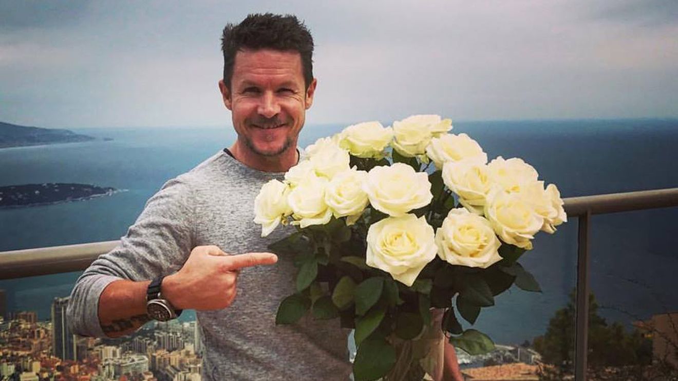 FELIX BAUMGARTNER, alături de o româncă! Nu este MIHAELA RĂDULESCU:,,Perfecţiunea...‘’